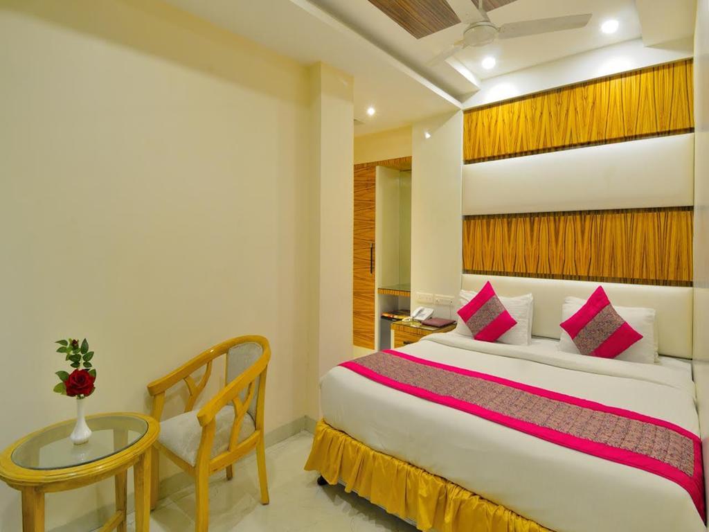 Aman Continental - 2Mins From Railway Station And 5 Mins From Metro Hotel New Delhi Exterior photo